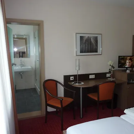 Hotel Gasthof König Karl-3